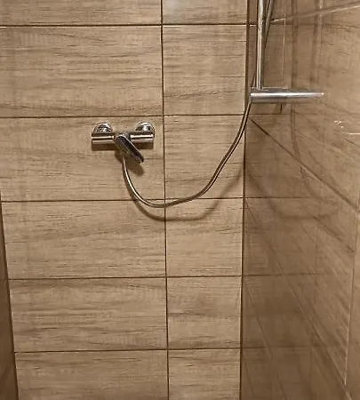 Typu Niepodleglosci Apartment